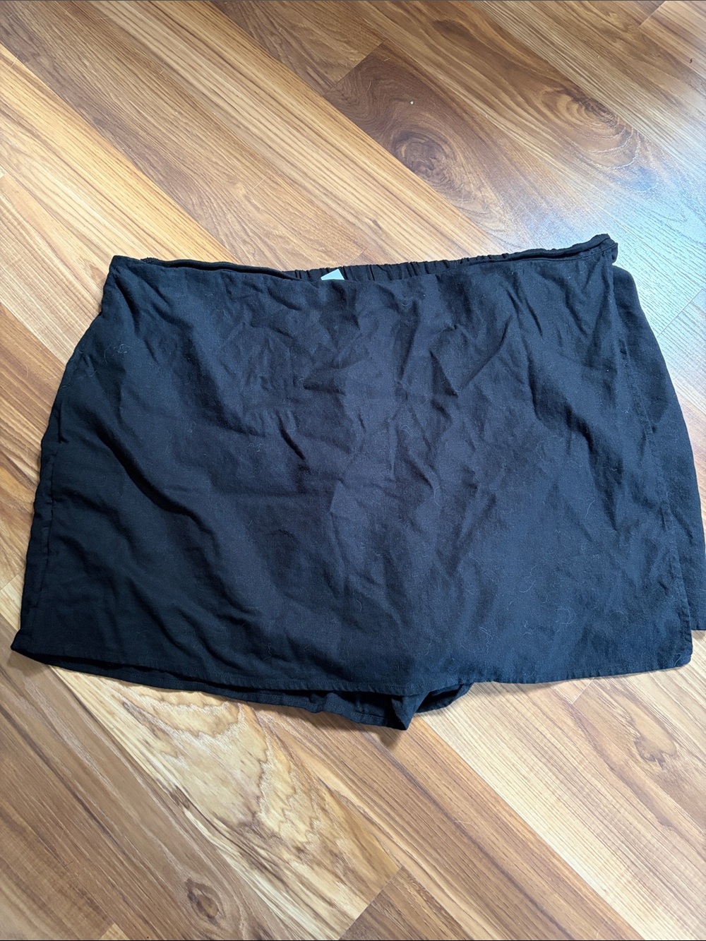 Old Navy Black Women's Skort Shorts